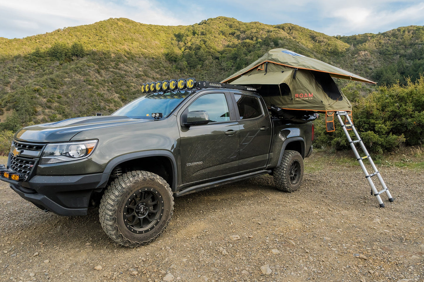 ROAM VAGABOND LITE ROOFTOP TENT