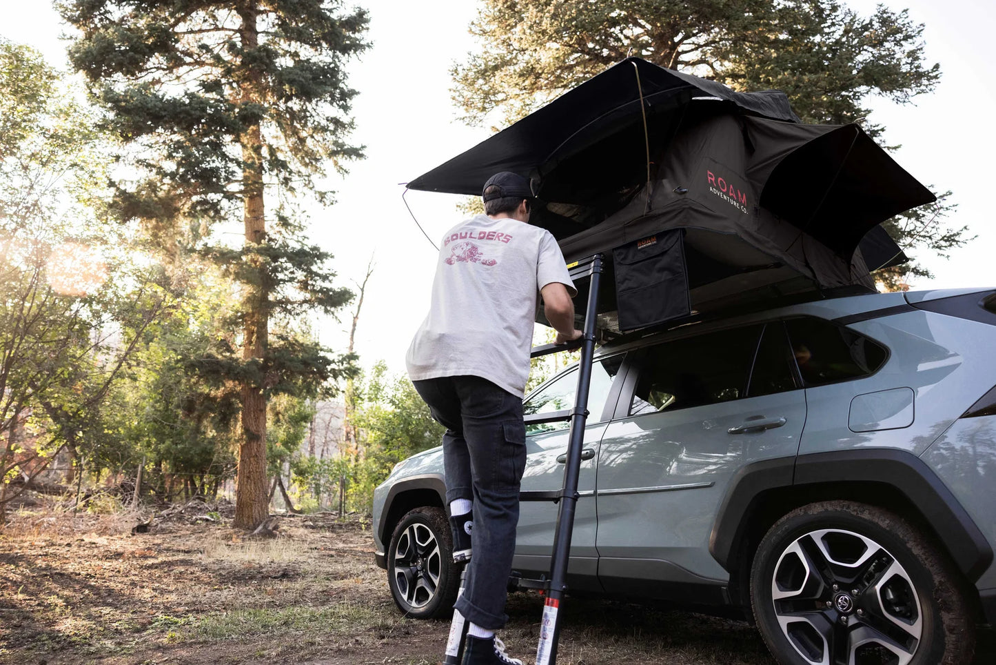 ROAM VAGABOND LITE ROOFTOP TENT