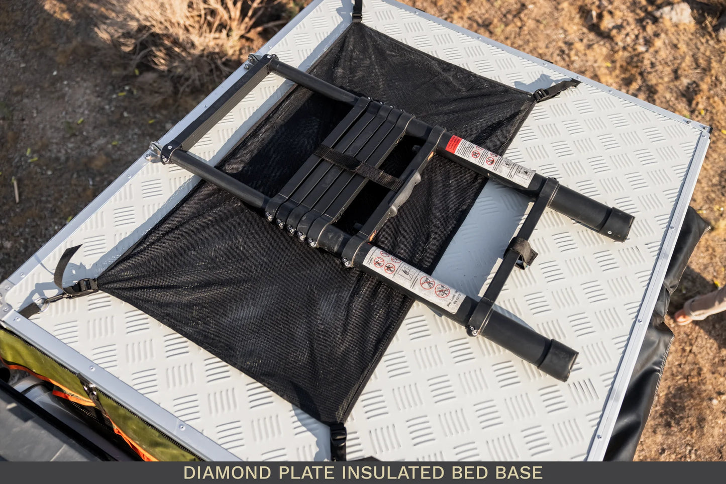 ROAM VAGABOND ROOFTOP TENT
